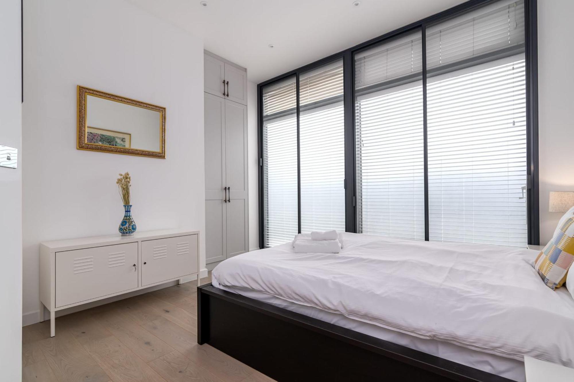 Апартаменты Guestready - Industrial Chic In Hackney Лондон Экстерьер фото