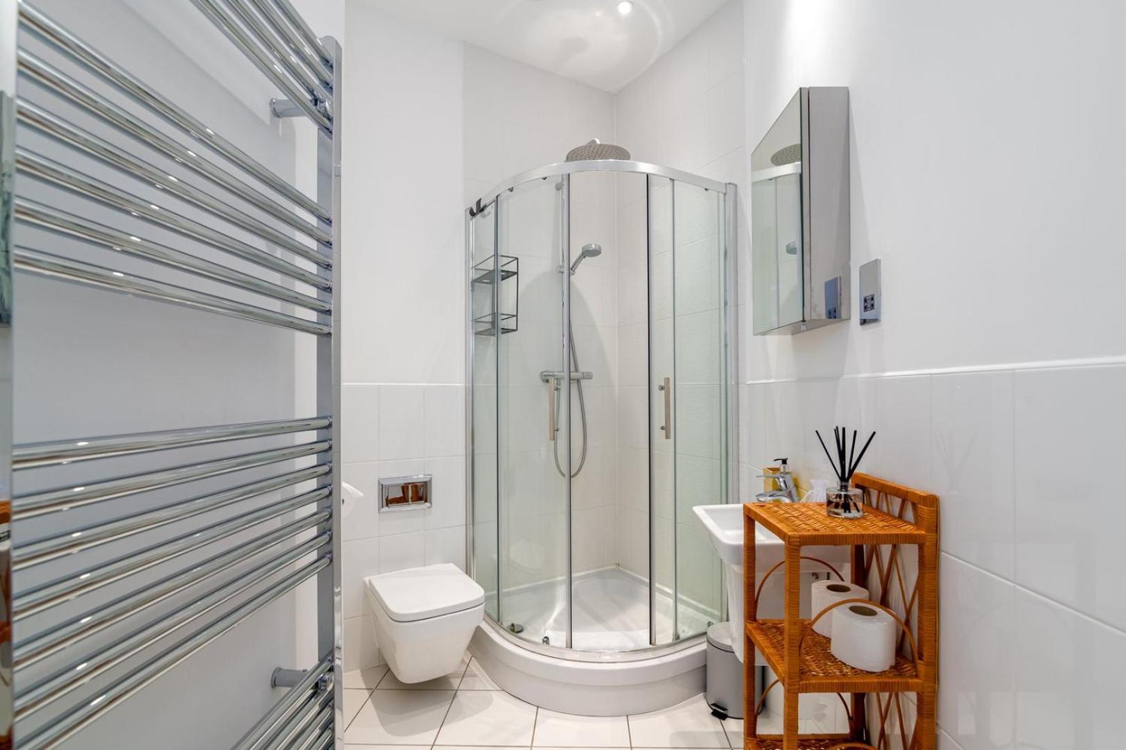 Апартаменты Guestready - Industrial Chic In Hackney Лондон Экстерьер фото